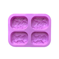 Leicht zu lösende 4-Loch Silikonform in Lila für Engel (Junge oder Mädchen) – Lebensmittelechte Fondant- und Seifenform zur Kuchendekoration