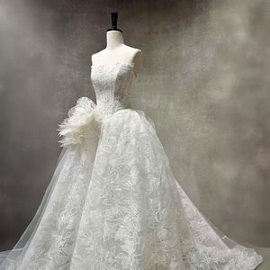 Vestidos de Novia NT63 Modernos, Largos, Elegantes, Estilo Vintage, con Apliques de Flores 3D y Cristales - Product Image 5