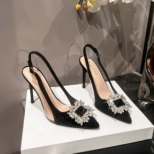 Nouvelles sandales d'été à talons hauts pour femmes, bout fermé, talon aiguille, bout pointu, sexy, en daim, avec boucle carrée et strass - Product Image 3