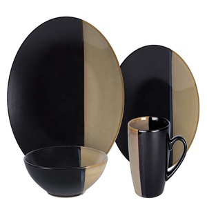 Vente de bols à soupe, assiettes et ensembles de couverts en céramique de style nordique noir et or, pour les réunions de famille occidentales - Product Image 3
