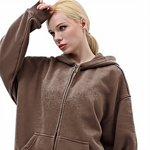 Hoodie Streetwear Personnalisé de Haute Qualité, Molleton Vierge, Effet Vintage Double Couche, Délavé à l'Acide, Décoloré par le Soleil, Poches Détressées - Product Image 3