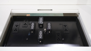 Impresora UV Plana Grande HanColor 2513 para PVC, Acrílico, Plástico, Acero Inoxidable, Metal, Vidrio, Madera, Cuero y Otros Materiales - Product Image 5