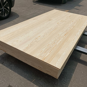 Troncos de Alerce Siberiano de Alta Calidad, Madera Sólida Natural y Duradera, Diseño Contemporáneo para la Fabricación de Muebles de Exterior para Hoteles - Product Image 1