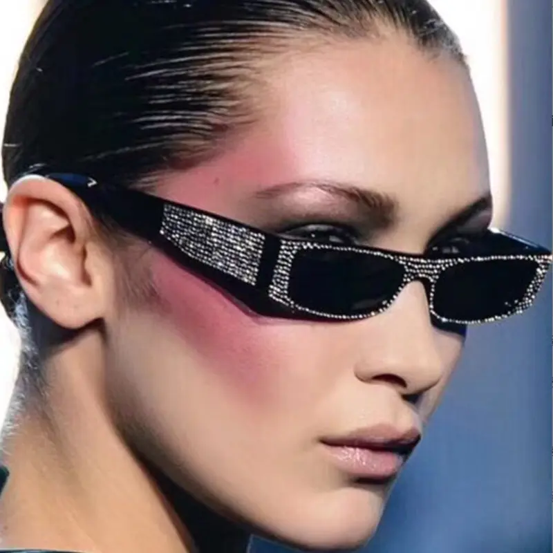 Очки солнцезащитные женские квадратные с кристаллами и градиентом, UV400