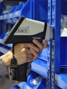 Analizador de Metales XRF Portátil Profesional Terras EulerX900S para Clasificación de Chatarra - Product Image 5
