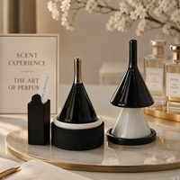 Testeur de parfum en céramique de luxe avec logo personnalisé, dispositif d'expérimentation olfactive, outil d'expérience olfactive pour les boutiques de parfums et les comptoirs de beauté