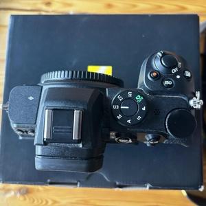 HFT Professional Z5 Full Frame Mirrorless <b>Camera</b> Body Only 4K Video WiFi Card 3.2-inch Display 1-Year Warranty Dslr <b>Camera</b> Profe - Product Image 3