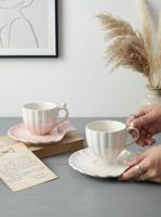 Tasse et soucoupe à café en nacre dégradée, petites et fraîches, exquises et de haute qualité esthétique. Mug à sublimation couleur