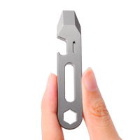 Mini Palanca Multiusos de Aleación de Titanio TGZUO, Herramienta Utilitaria EDC con Ranura para Destornillador para Supervivencia al Aire Libre