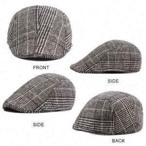 หมวกแก๊ปทรงนิวส์บอยผ้าวูลผสมลายตารางหมากรุก สไตล์อังกฤษ  รับทำโลโก้ตามสั่ง ขายส่ง สำหรับผู้หญิงและผู้ชาย - Product Image 2