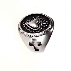 男性用ゴシックスタイルステンレス鋼フィンガーリングハート型クロスジュエリーベゼルセッティングインレイモアッサナイトブラック - Product Image 2