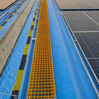 Caillebotis photovoltaïque en PRV, passerelle solaire antidérapante en fibre de verre, marches d'escalier non conductrices pour l'entretien des panneaux photovoltaïques sur toiture