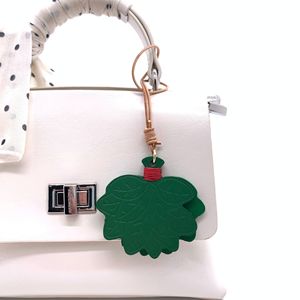Nouveau style de breloque de sac en feuille de pamplemousse, pendentif porte-clés de voiture en cuir véritable, accessoires de luxe pour sacs - Product Image 4