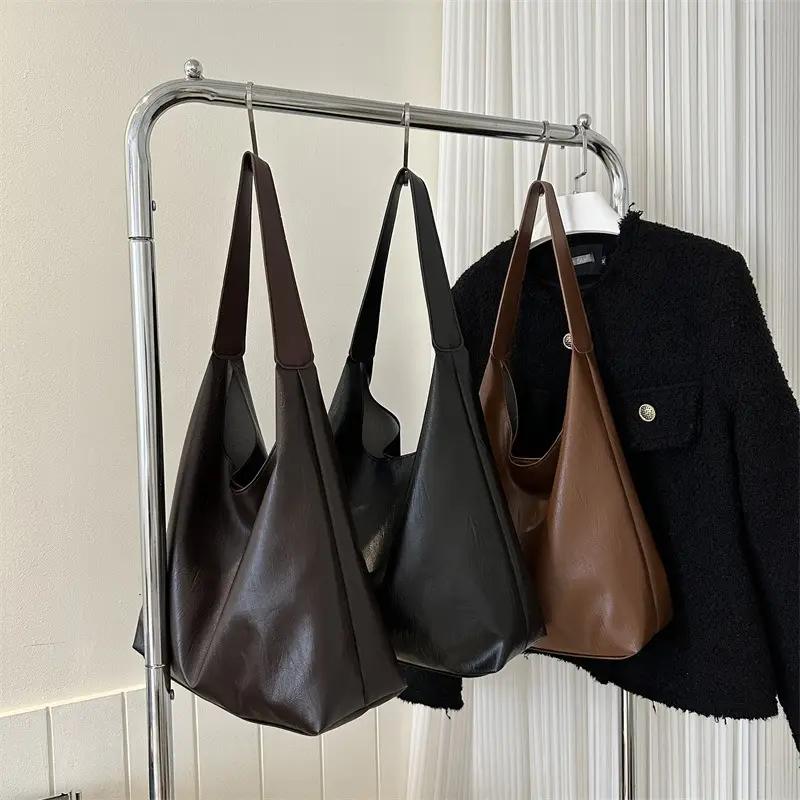 2024 New Fashion Cheap Luxury Handbags for Women Wholesale Designers Soft Capacity Shoulder Women Bags 3 Colors