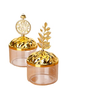 Contenant en Plastique Transparent en Forme <span class=keywords><strong>de</strong></span> Coffre au Trésor <span class=keywords><strong>pour</strong></span> <span class=keywords><strong>Dragées</strong></span> et Amandes Sucrées en Gros - Product Image 1