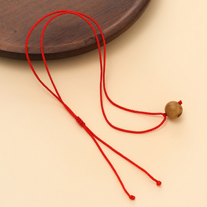 Collier minimaliste tressé avec pendentif boule en bois, colliers perlés unisexes tendance, origine Jinhua AC3985 - Product Image 1