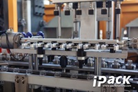 Machine de soufflage pour la fabrication de bouteilles en plastique PET gazéifié de jus d'eau minérale