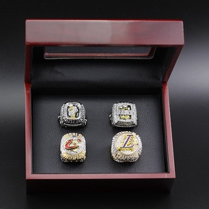 Venta al por mayor de anillos de campeón de baloncesto <span class=keywords><strong>Lebron</strong></span> James Memorabilia 2012 2013 2016 2020 <span class=keywords><strong>4</strong></span> piezas conjunto de anillos de campeonato con caja de madera - Product Image 1