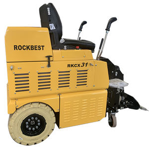 Machine à racler le sol à conduite manuelle robuste pour les industries de la construction - Product Image 3