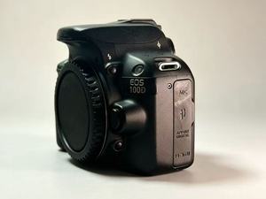 Cámara réflex digital Canon EOS 100D usada, lista para enviar, 18MP, ligera - Product Image 3