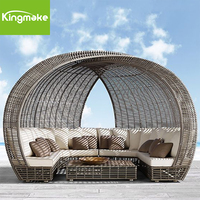 Lit de repos de luxe pour patio de villa/hôtel, mobilier d'extérieur en rotin, structure en aluminium, forme ronde, canapé-lit d'extérieur avec auvent