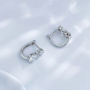 <span class=keywords><strong>Pendientes</strong></span> de Oro Blanco de 18K con Diamantes Cultivados en Laboratorio, Corte Princesa, Cuatro Puntas, Certificación IGI, 0.322ct, Piedras Laterales - Product Image 2