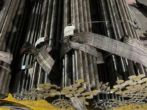 Hassas Parlak Karbon Çelik Yuvarlak Çubuk 1018 1020 1045 1060 Yumuşak Çelik Yuvarlak Çubuk Soğuk Çekme Çelik Çubuk - Product Image 1