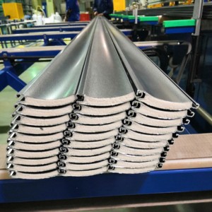 Ventes en gros de profilés en aluminium de 55 mm, volets roulants, lattes en aluminium isolées - Product Image 4
