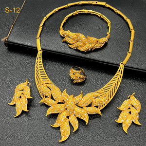 Custom Luxury Glod Plated 2025 Fashion Trendy Designer Buckle Necklaces for Women <strong>Wholesale</strong> <strong>China</strong> Wedding <strong>Jewelry</strong> Set - Product Image 2