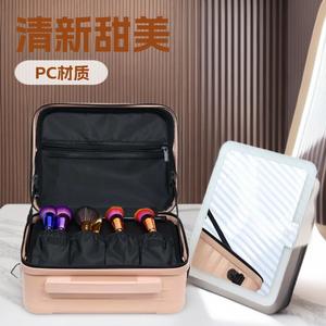 Qihui Trousse de maquillage compacte et portable avec fermeture à glissière pour un usage quotidien, design rayé L002 12 - Product Image 4