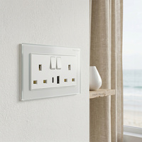 Prise murale universelle double 3 broches 18W Type-C à charge rapide, norme britannique, avec interrupteur en verre trempé blanc, pour usage industriel et hospitalier