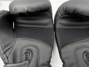 Gants de boxe en cuir PU noir, légers, pour l'entraînement, logo personnalisé, unisexe, arts martiaux, gants de frappe - Product Image 5