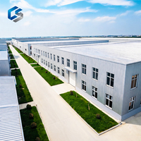Entrepôt industriel préfabriqué en structure acier moderne galvanisé avec option de hangar de garage