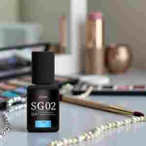 Pegamento para pestañas oem de secado rápido, inodoro y no irritante - Product Image 1