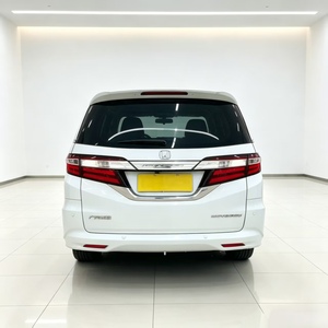 Honda Odyssey Blanca 2015, 110.000 KM, 2.4L CVT MPV, Versión Premium Facelift, 7 Plazas, Familiar, Bien Mantenida, Lista para Exportación - Product Image 4