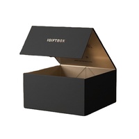 Boîte cadeau magnétique de luxe personnalisée, boîte pliante haut de gamme avec gaufrage et laminage mat