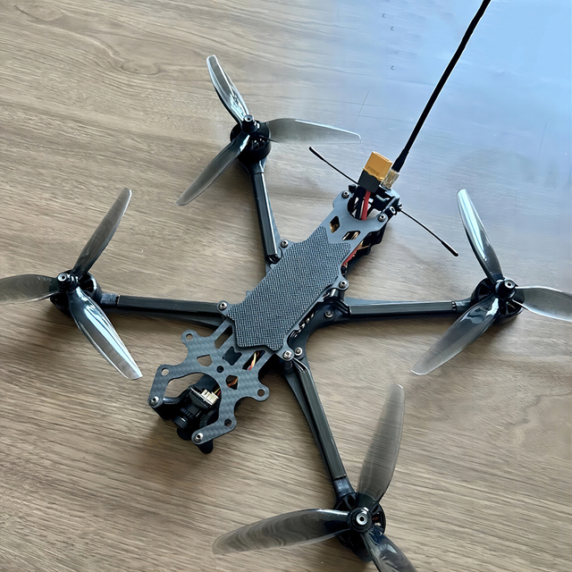7/10 Inch FPV Aluminum Plastic Drone Frame Kit Accessories 8000mAh Battery 45min Flight Time 20KM Transmission Foldable Design