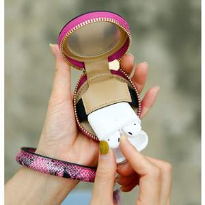 กระเป๋าใส่กระจกและกุญแจแบบคล้องข้อมือ, กระเป๋าใส่หูฟังบลูทูธหนัง PU, กระเป๋าใส่เครื่องสำอางแบบวงกลมพร้อมพวงกุญแจ - Product Image 4