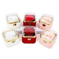 Lovebay automatique éjection éternelle Rose bague rotative collier vraies fleurs préservées boîte à bijoux pour la saint valentin fête des mères
