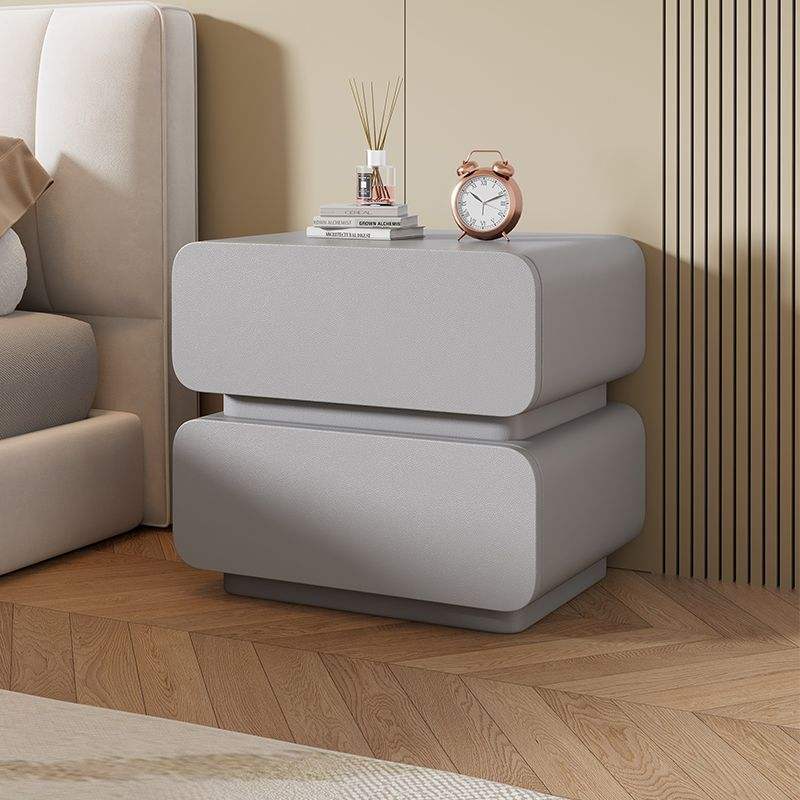 Gris clair, entièrement emballé et expédié.