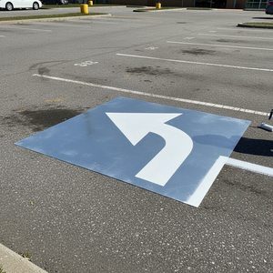 Plantilla de aluminio para pintar estacionamientos, flecha izquierda, 100x100cm, material metálico - Product Image 3