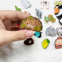 Fabrication de badges métalliques sans minimum de commande, épingles en émail dur, épingles de revers personnalisées, épingles en émail sur mesure