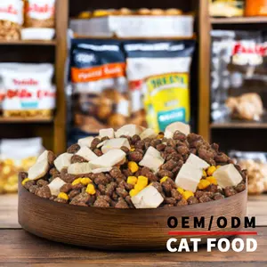 Toptan toplu 10kg tavuk dondurularak kurutulmuş kedi maması OEM ODM yerli kedi kuru gıda tavuk dondurularak kurutulmuş kediler için