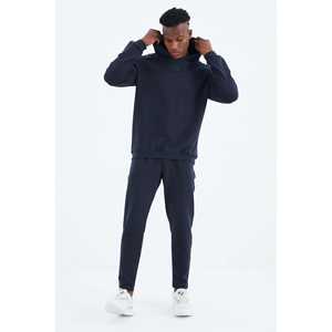 Conjunto Deportivo para Hombre Kelvin Indigo, Simple, Casual, Transpirable, Tela de 340 Gramos - Product Image 4