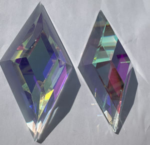 Centre <span class=keywords><strong>de</strong></span> personnalisation des bords 1.5mm Biseaux <span class=keywords><strong>de</strong></span> porte dichroïques Carreaux <span class=keywords><strong>de</strong></span> verre biseauté teinté étoile dichorique Verre <span class=keywords><strong>de</strong></span> grappe biseauté irisé - Product Image 2