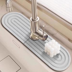 2026 Version Améliorée, Tapis de Drainage en Pierre de Diatomite Ultra-Absorbante et Sûre pour Évier de Cuisine, Protection Anti-éclaboussures et Support pour Bouteilles - Product Image 2