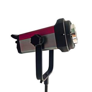 ไฟสปอตไลท์ LED สีเดียว 300W สำหรับสตูดิโอ CRI 95 ดีไซน์พกพา รองรับแรงดันไฟฟ้า 110V-240V รับประกัน 12 เดือน - Product Image 6