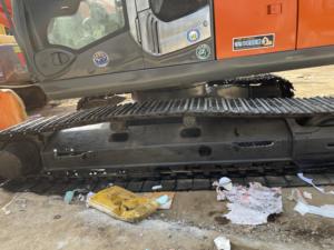 รถขุดมือสอง Hitachi ZX200-3 ขนาด 20 ตัน รถขุดไฮดรอลิกแบบตีนตะขาบ มือสอง ขายง่าย ใช้งานสะดวก - Product Image 2