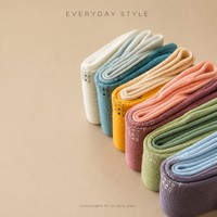 Chaussettes de sport pour femmes, tricotées, antidérapantes, à dégradé de 7 couleurs, respirantes et confortables, personnalisables avec logo OEM, vente en gros