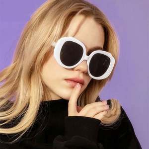 Novedad 2022, Gafas de Sol Redondas Vintage de Moda para Mujer, Gafas de Sol Cuadradas de Color Caramelo - Product Image 1